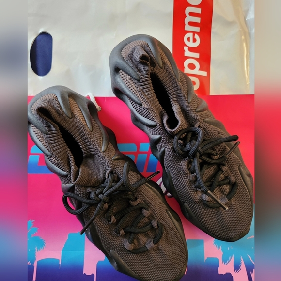 Yeezy 450 cinder size 11 - Picture 1 of 8